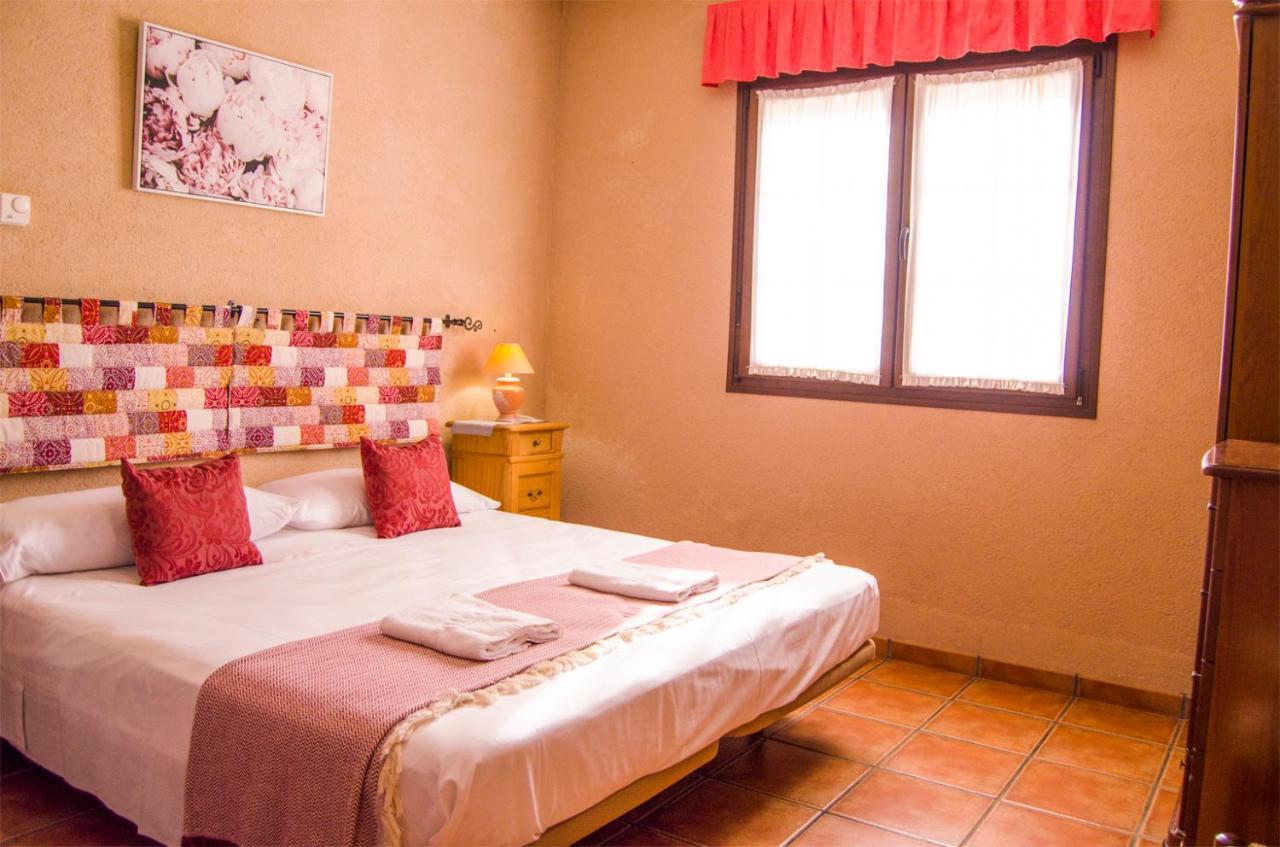 Casas Rurales Alhambra - Lagunas De Ruidera Exterior photo